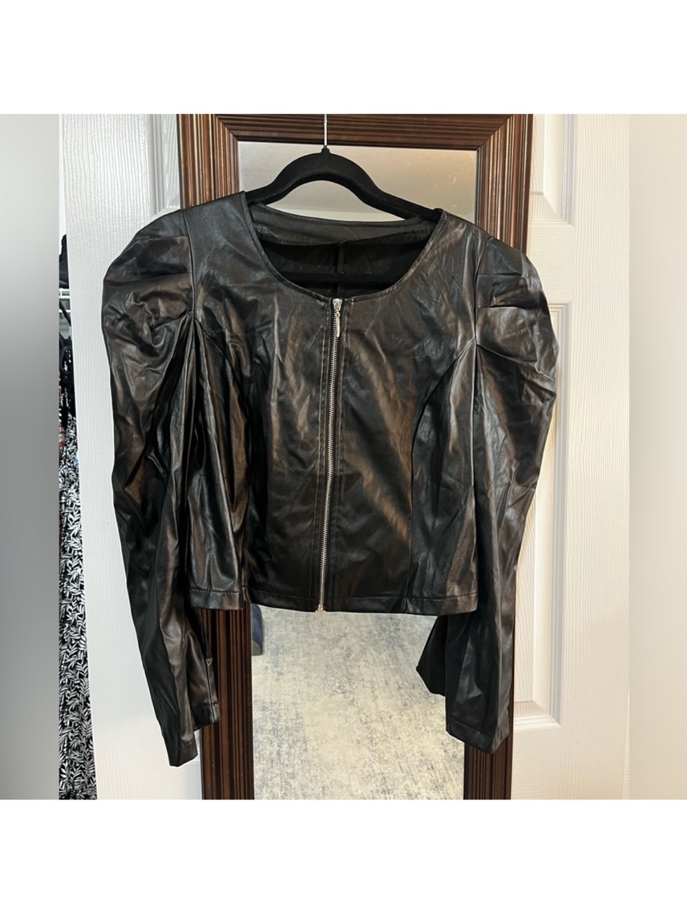 Black Faux Leather Puff-Sleeve Jacket - Women